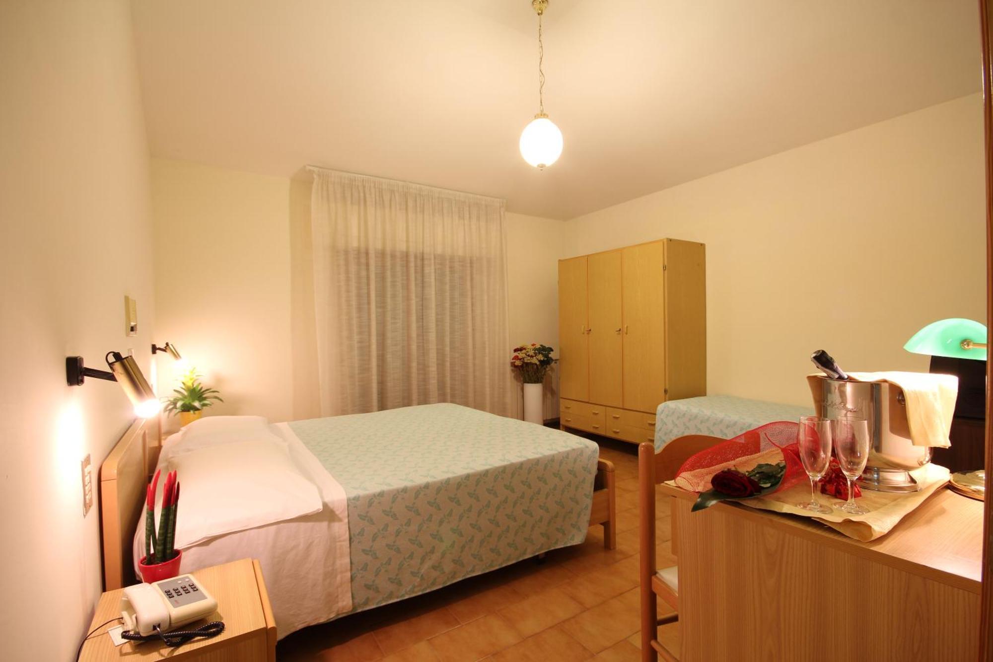 Hotel Villa Luca Chianciano Terme Quarto foto